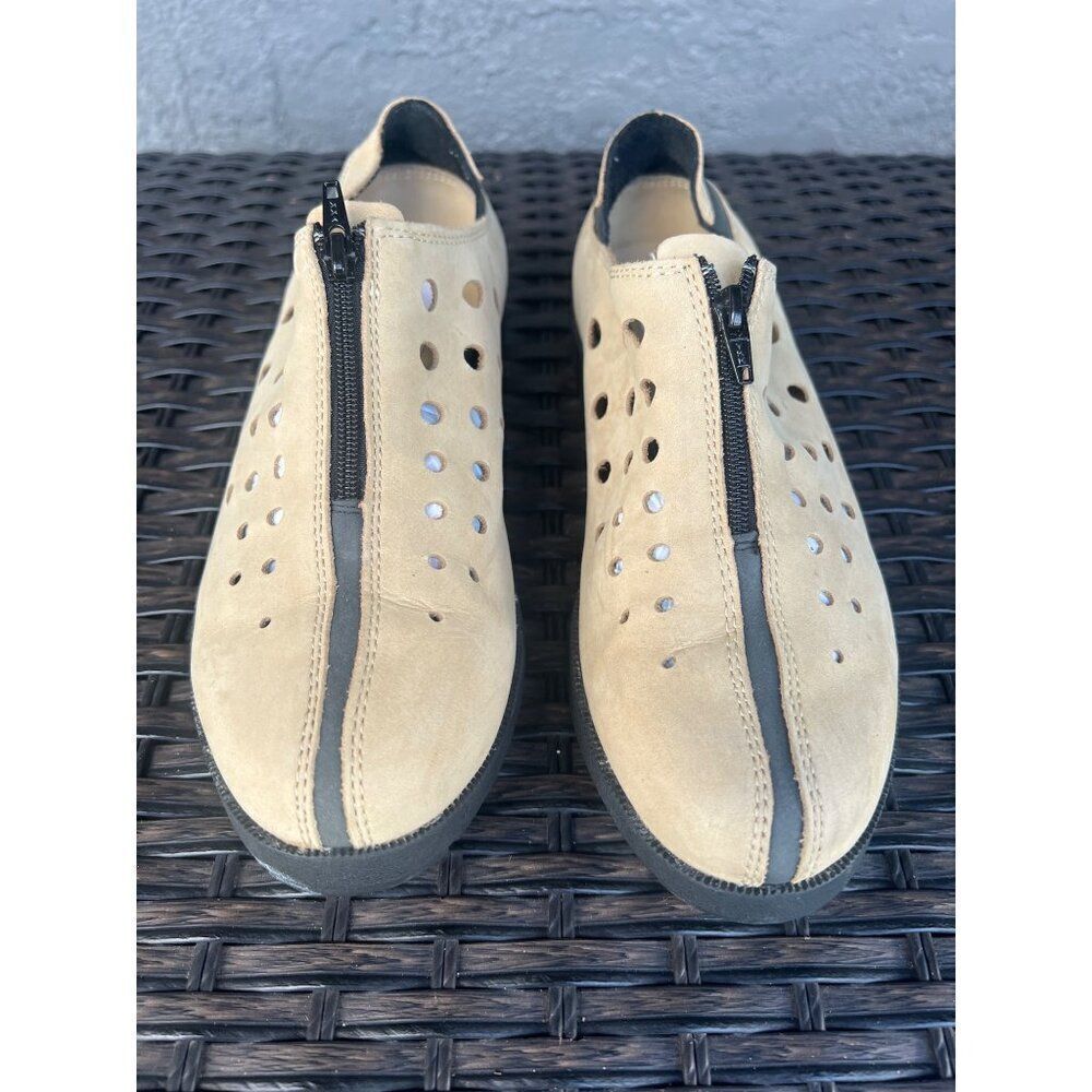 Golfstream Women Leather Perforated Golf Shoes Size 7.5M